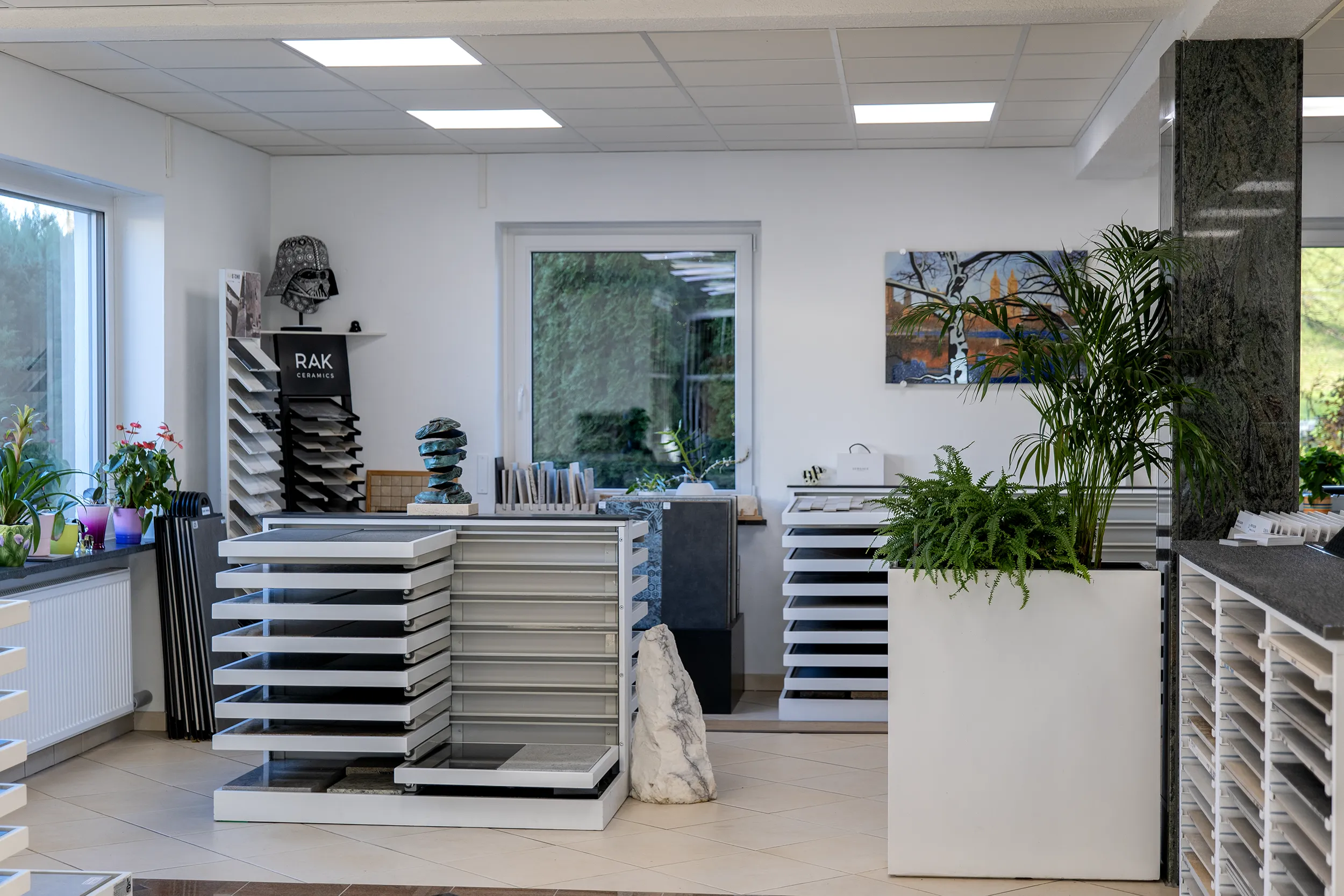 Pirpamer Verkaufsraum Fliesen