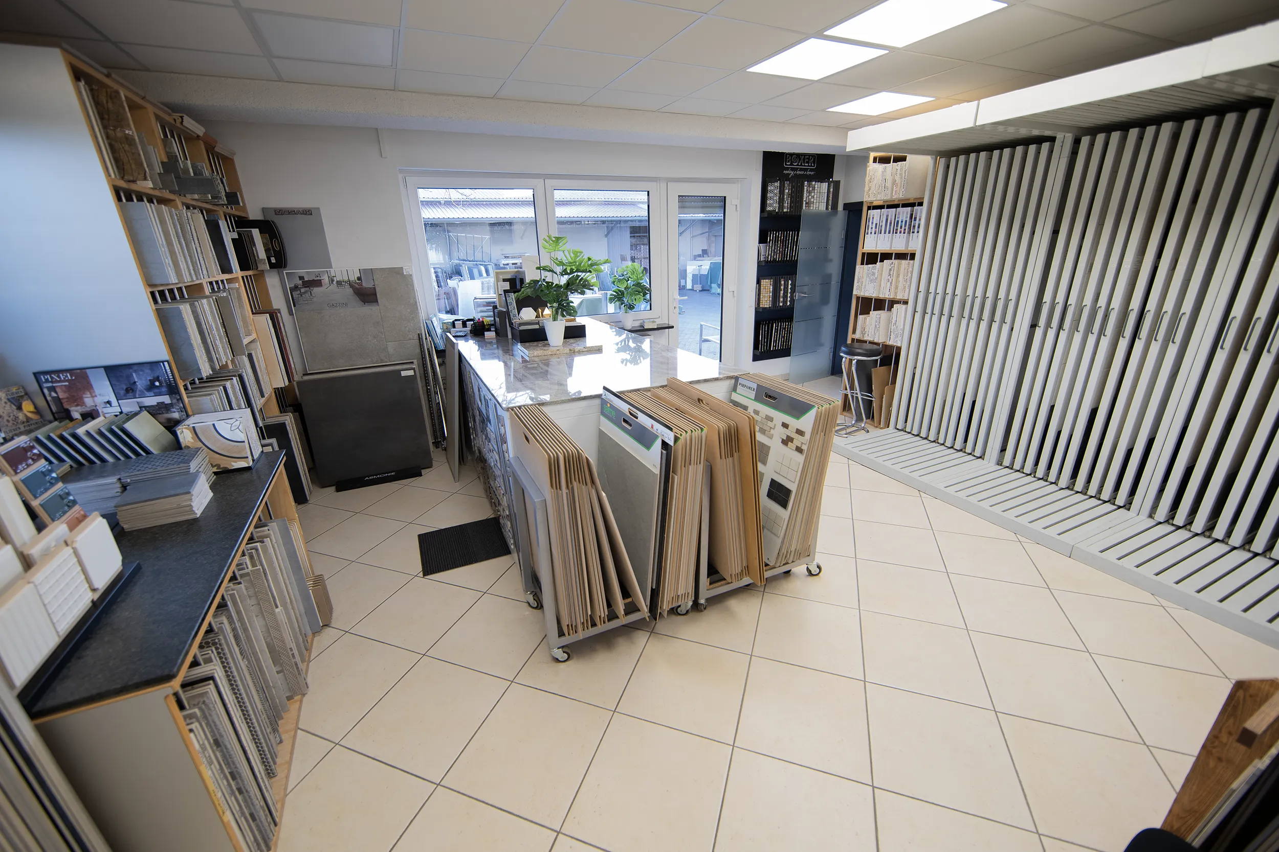 Pirpamer Lager Fliesen Marmor und Parkett