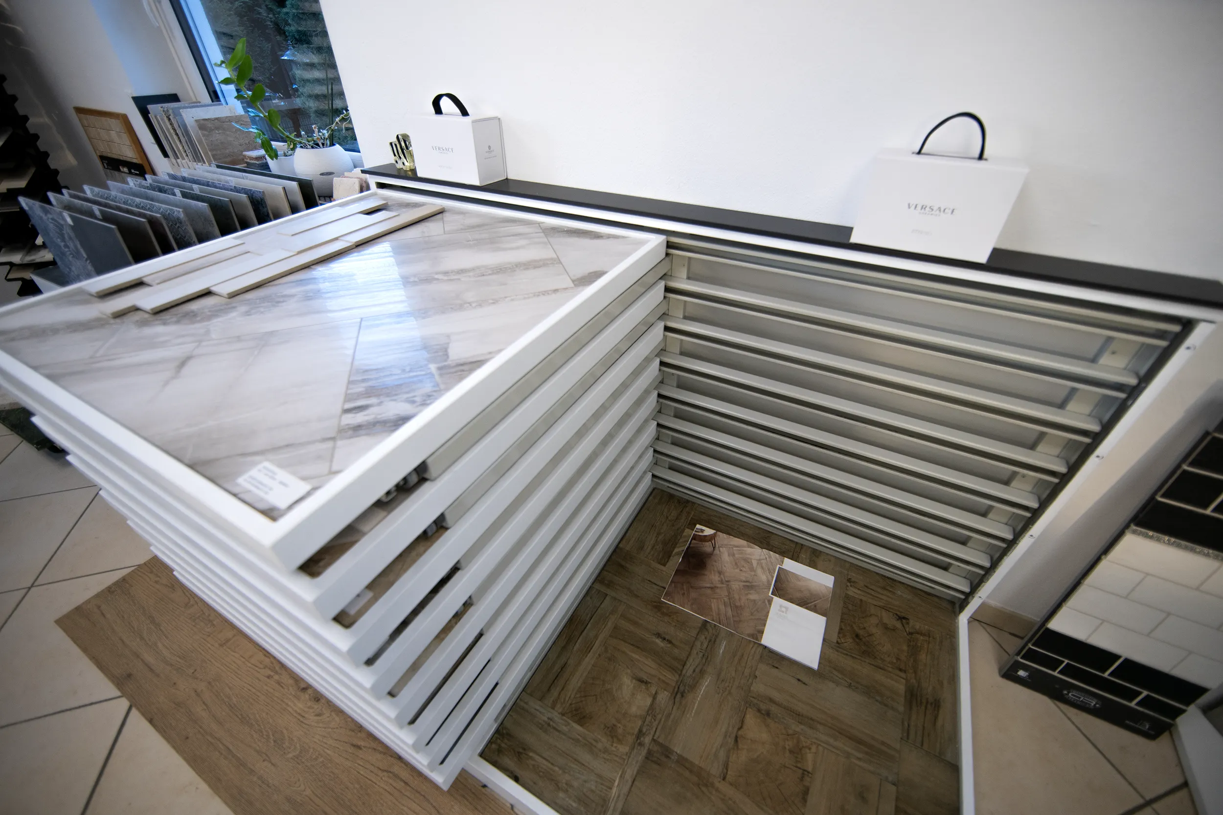 Pirpamer Verkaufsraum Marmor